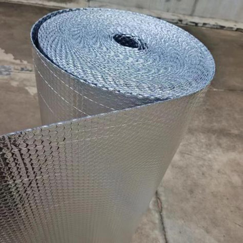 随着建筑行业的不断发展，选择合适的保温材料变得尤为重要。那么，目前市场上都有哪些类型的建筑保温材料呢？让我们一起探究一下吧。