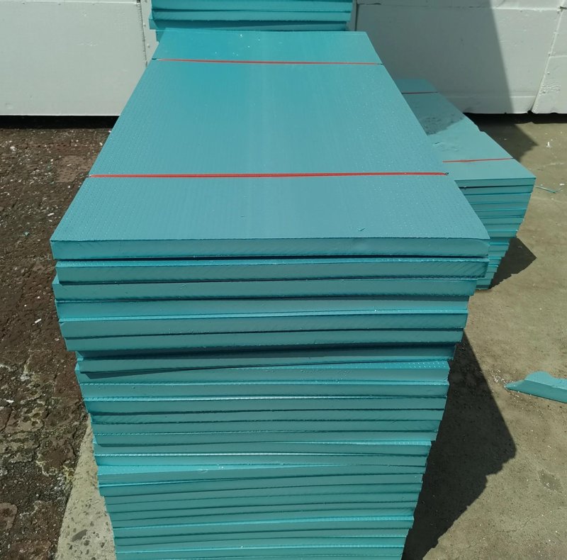 防腐保温，企业在选择合作对象时是否考虑过对方的资质？不同类型的防腐保温项目，对施工单位的要求各不相同。本文将从防腐保温资质和施工范围两个方面进行详细分析。